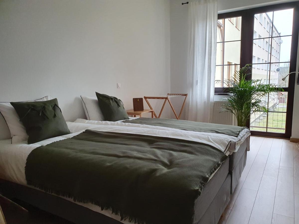 Apartament Ovoc Chodziez Ngoại thất bức ảnh
